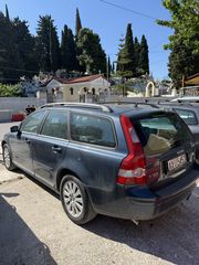 Volvo V50 2004-thumb-2