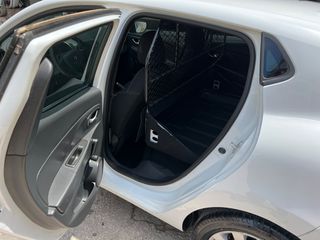 Renault Clio 2015-thumb-13