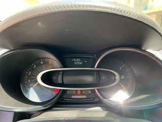 Renault Clio 2015-thumb-17