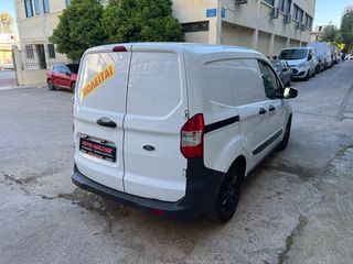 Ford Transit Courier 2018-thumb-6