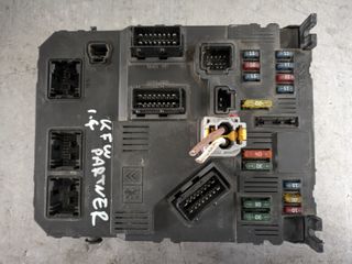 Ασφαλειοθήκη BSI Siemens  PEUGEOT PARTNER   1.4  KFW  με κωδικούς  S118085320 C ,  9652474680 , BSI E01-00 ,  HG ,  E2 AI-00 XXXX
