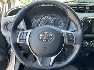 Toyota Yaris 2015 ΕΛΛΗΝΙΚΟ-thumb-23