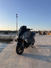 Yamaha T-Max 530 2017-thumb-13