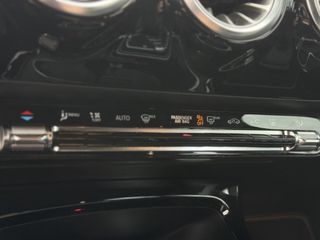 Mercedes-Benz A 250 2021 E AMG LINE-thumb-17
