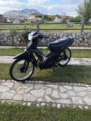 Yamaha Crypton R 2001