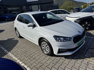 Skoda Fabia 2025 1.0 AUTO DSG 116PS TSI SELECTION-thumb-7