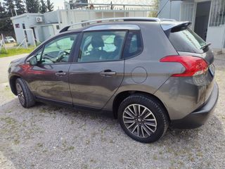 Peugeot 2008 2013-thumb-4