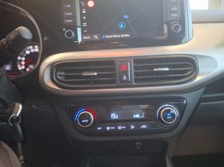 Hyundai i 10 2021 HYUNDAI i10 III 1.0 MPI 67HP ECO PACK BI-COLOR-thumb-26