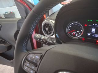 Hyundai i 10 2021 HYUNDAI i10 III 1.0 MPI 67HP ECO PACK BI-COLOR-thumb-18