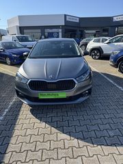 Skoda Fabia 2025 1.0 TSI 116PS AUTO DSG SELECTION-thumb-3