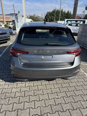 Skoda Fabia 2025 1.0 TSI 116PS AUTO DSG SELECTION-thumb-5