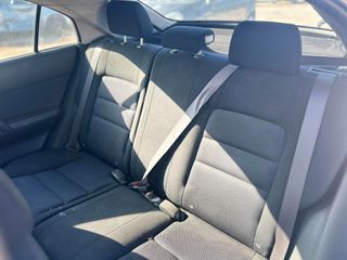 Mazda 6 2004-thumb-3