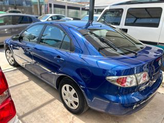 Mazda 6 2004-thumb-13
