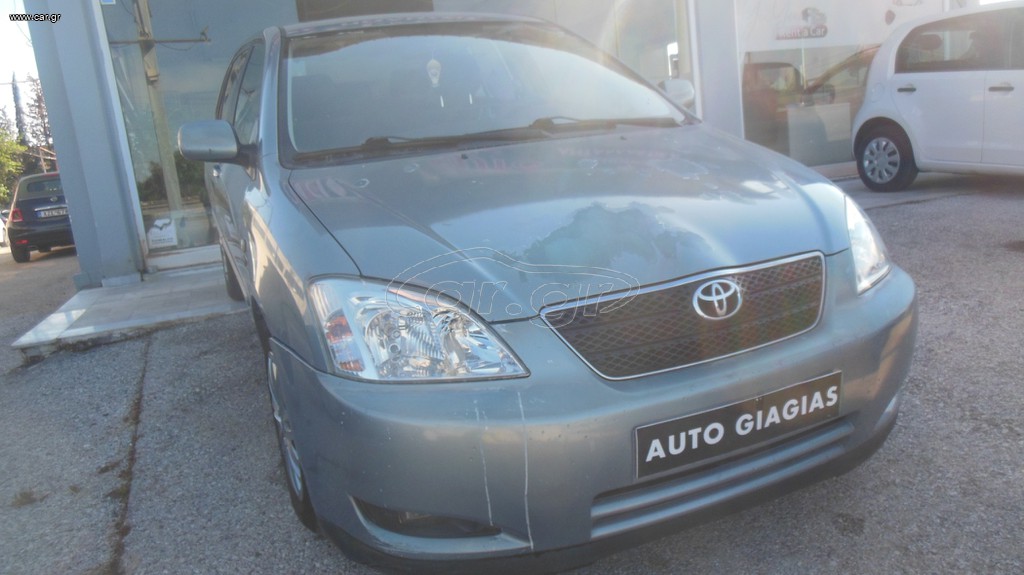 Toyota Corolla 2002 VVTI 16V 1400CC!!!