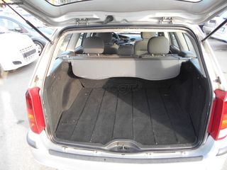 Ford Focus 2003-thumb-4