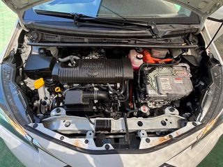 Toyota Yaris 2020-thumb-12