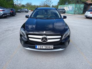 Mercedes-Benz GLA 200 2015 AUTOMATIC-thumb-1