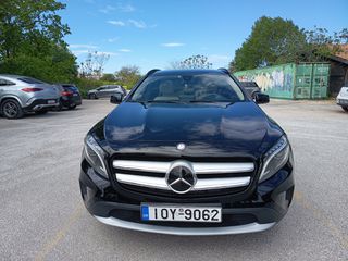 Mercedes-Benz GLA 200 2015 AUTOMATIC-thumb-2