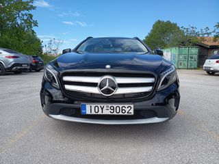 Mercedes-Benz GLA 200 2015 AUTOMATIC-thumb-4