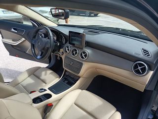 Mercedes-Benz GLA 200 2015 AUTOMATIC-thumb-37