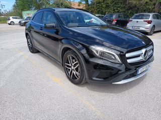 Mercedes-Benz GLA 200 2015 AUTOMATIC-thumb-16