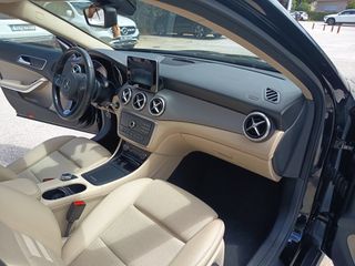 Mercedes-Benz GLA 200 2015 AUTOMATIC-thumb-35