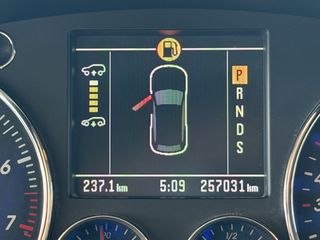 Volkswagen Touareg 2004-thumb-25