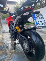 Ducati Hypermotard 821 2016 Hyperstrada-thumb-4