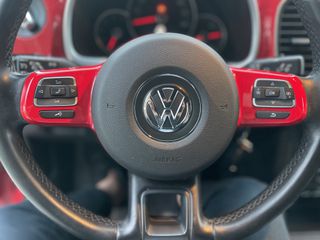 Volkswagen Beetle 2012-thumb-8