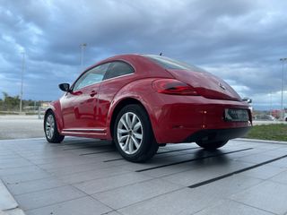 Volkswagen Beetle 2012-thumb-11