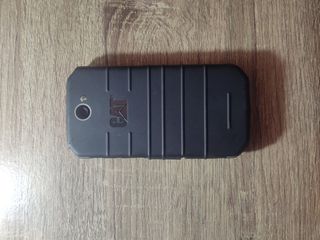Caterpillar cat s31-thumb-4