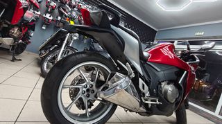 Honda VFR 1200 2011-thumb-1