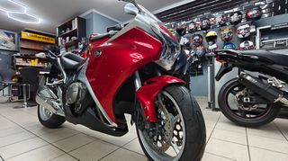 Honda VFR 1200 2011-thumb-7