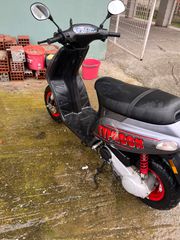 Piaggio TPH 50 2005-thumb-4