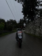 Piaggio TPH 50 2005-thumb-9