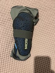 Mosko Moto Phase CE-2 Επιγονατίδες / Προστασίες Γονάτων Medium (Καινούργιες)