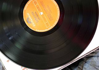 ERIC BURDON - SURVIVOR-thumb-10
