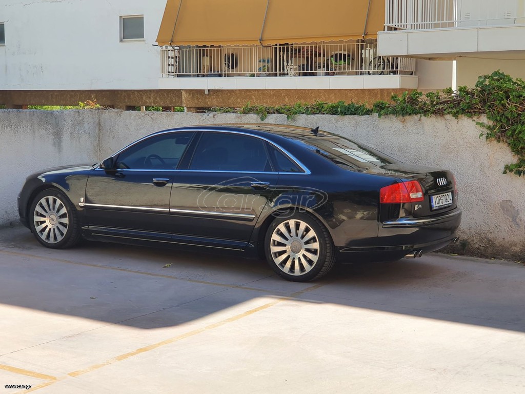 Audi A8 2004 QUATTRO 4.2L  V8