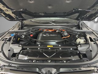 Bmw XM 2025-thumb-17