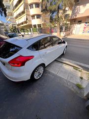 Ford Focus 2017 FOCUS-thumb-9