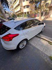 Ford Focus 2017 FOCUS-thumb-10