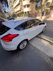 Ford Focus 2017 FOCUS-thumb-11
