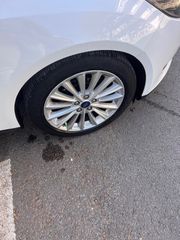 Ford Focus 2017 FOCUS-thumb-13