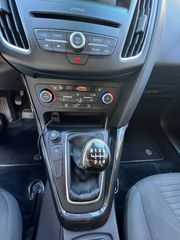 Ford Focus 2017 FOCUS-thumb-24