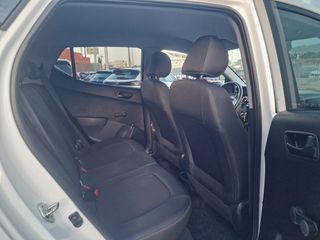 Hyundai i 10 2019 1.0 Connectline navi klima full extra-thumb-25