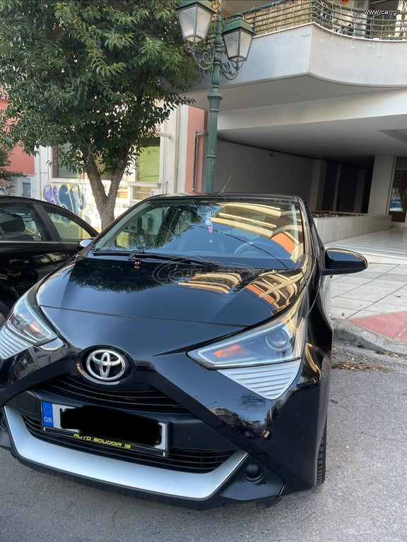 Toyota Aygo (X) 2019 5D X-play