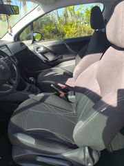 Peugeot 207 2014-thumb-15