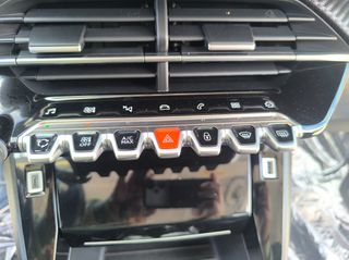 Peugeot 2008 2021 ALLURE 131HP F1 NAVI CAMERA-thumb-47
