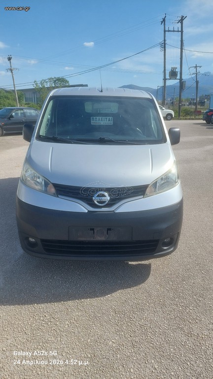 Nissan NV 200 2014