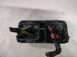 Πλήρης μονάδα ασφαλειοθήκη BCM  6Q0937403B VW POLO SEAT IBIZA SKODA FABIA 2002-2009
